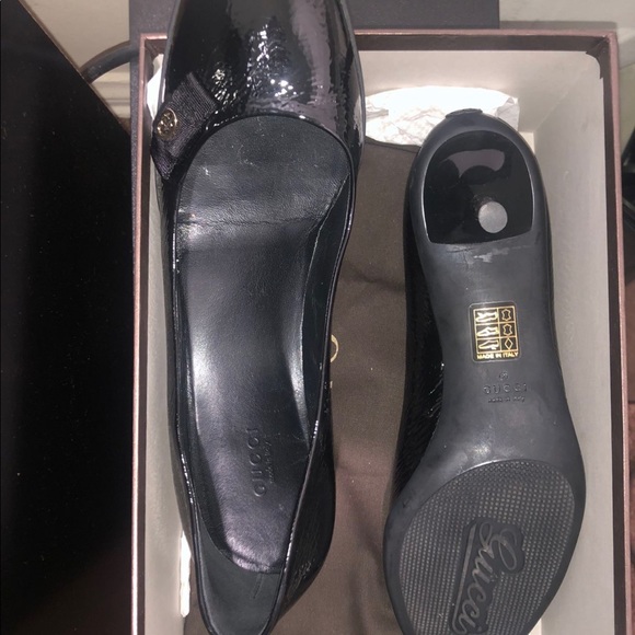 GUCCI - Picture 2 of 5